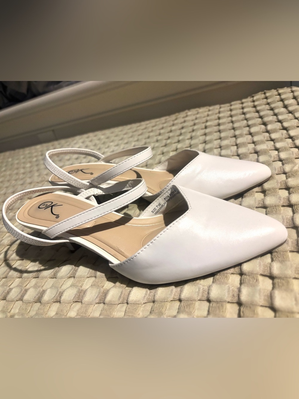 White Pointed Slingback Kitten Heel Sandals